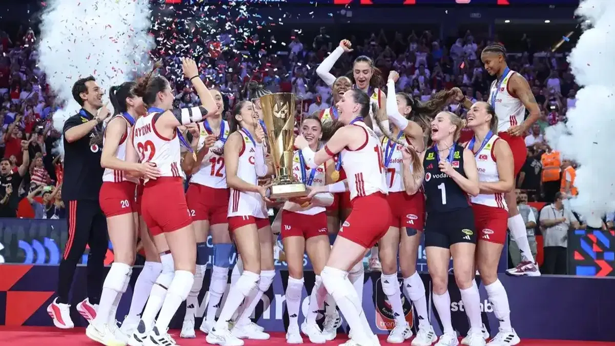 CEV Trendyol 2026 Avrupa Şampiyonası'nda kupa ve madalya sahiplerini buldu... Tarih yazdık