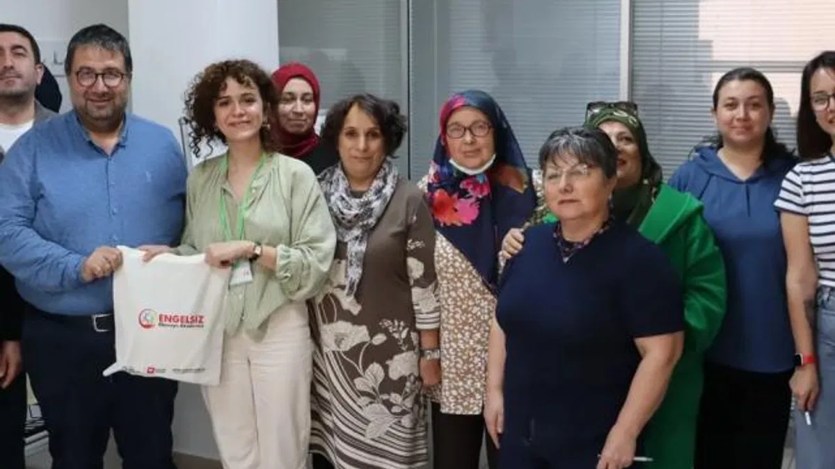 Kocaeli İzmit’te ailelere davranış yönetimi eğitimi verildi