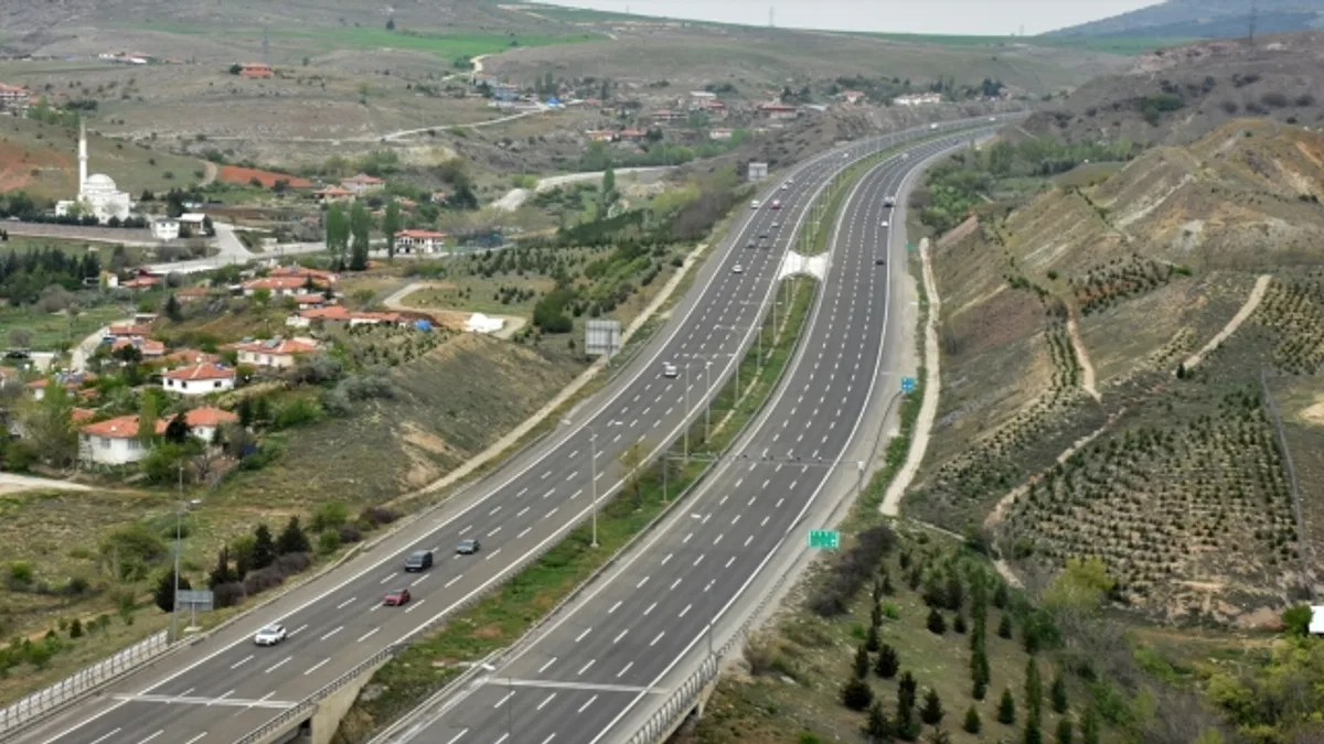 Başkentte bayram öncesi helikopterle trafik denetimi