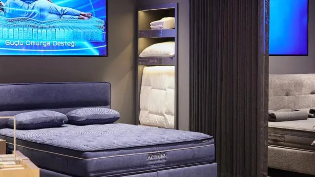 Yataş Bedding, Yarım Asırlık Uyku Uzmanlığını IIFF Sahnesine Taşıyor