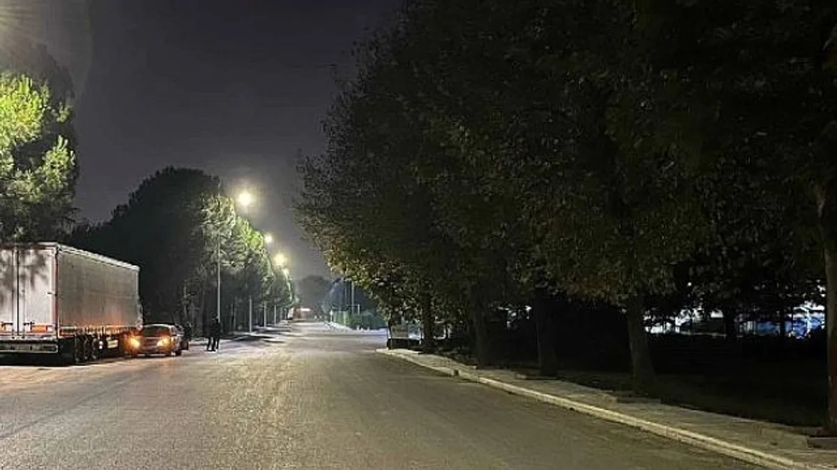 Büyükşehir'in modern şehircilik vizyonunun bir örneği; Sanayici Caddesi, İzmit'in prestij caddelerinden oldu
