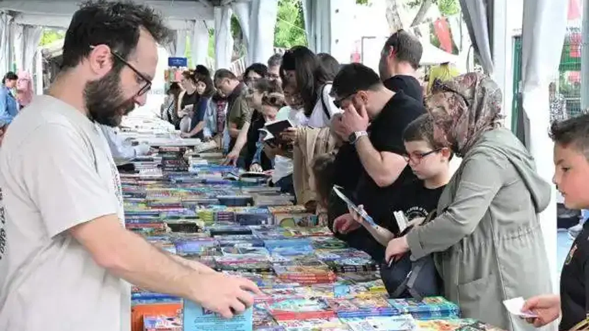 Manisa Kitap Fuarı’nda edebiyat şöleni