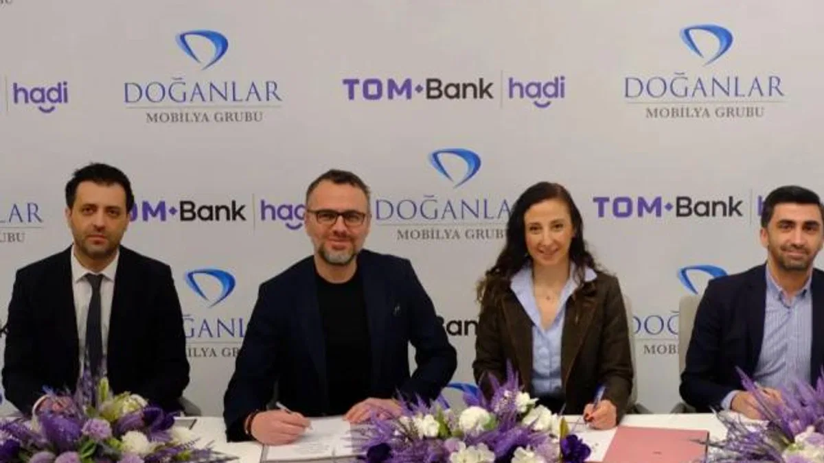 Kelebek Mobilya ve Tom Bank Hadi güçlerini birleştirdi