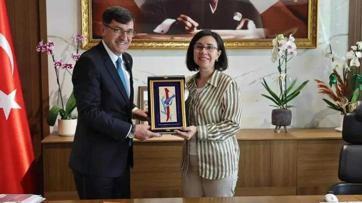 Kütahya Belediyesi'nden Uşak çıkarması