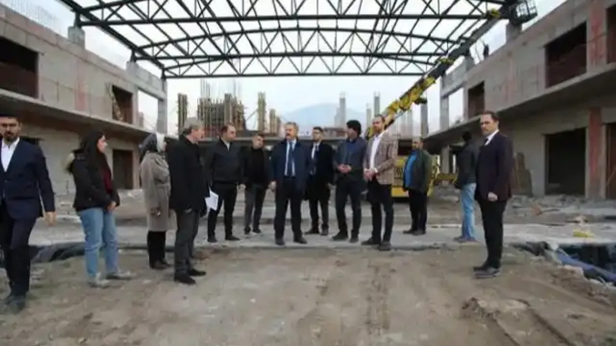 Kayseri Melikgazi'de Havacılık Lisesi'nin yapımı sürüyor