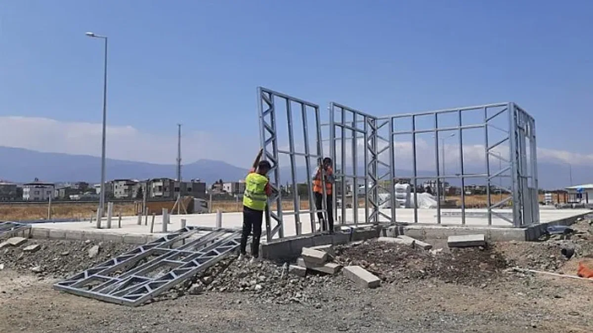 Gaziantep'te 'Osmangazi Evleri'nde çalışmalar tam gaz