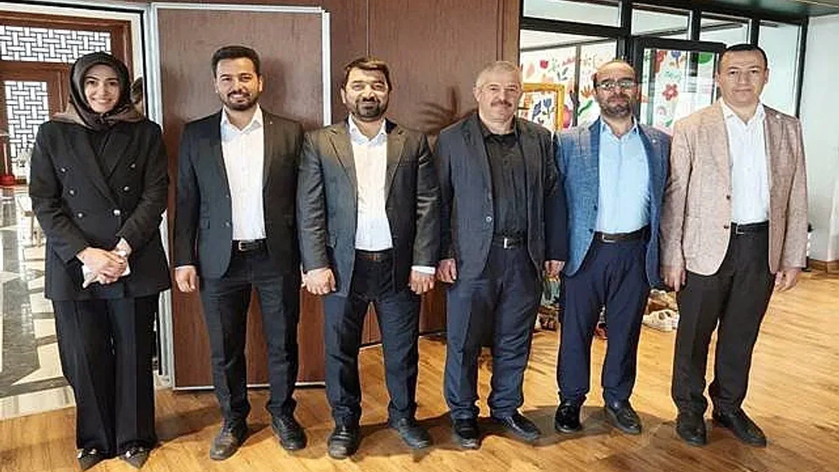 Envar Eğitim Kurumları öğretmenleri kahvaltıda buluştu