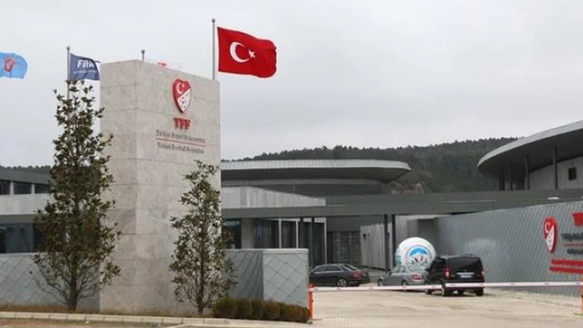 Süper Lig'den 6 kulüp PFDK'ya sevk edildi!