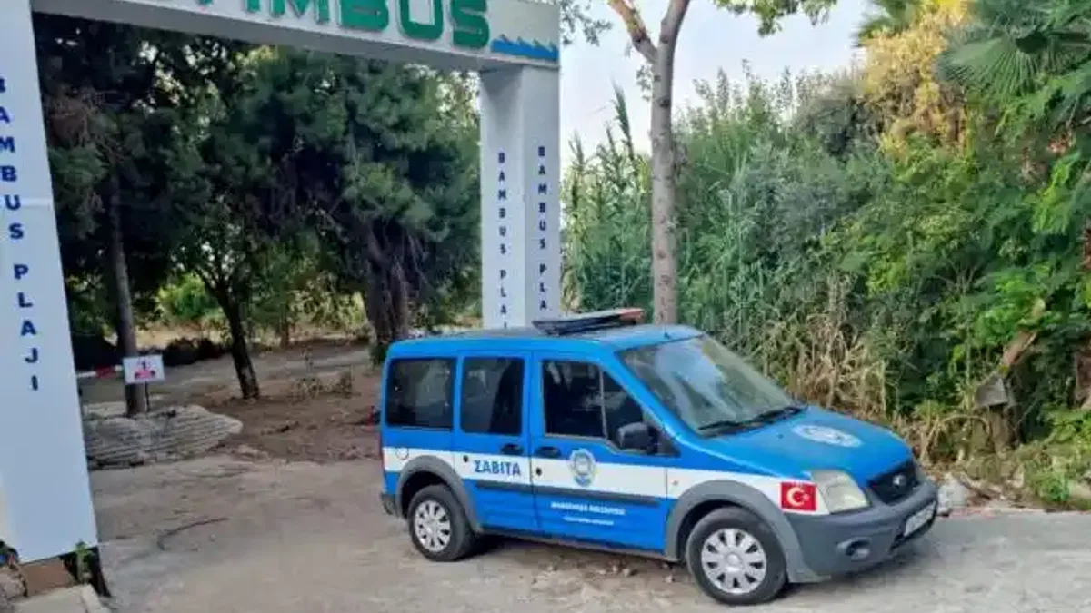 Antalya'da Bambus Plajı'ndan taşıtlar da çekildi!