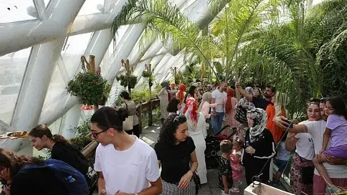 Konya'da 'tropikal' ziyaret 600 bine ulaştı