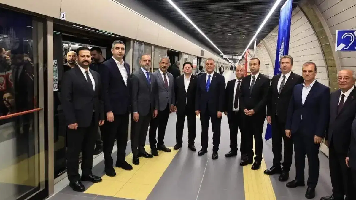 Anadolu Yakası'na dev ulaşım yatırımı... Sultanbeyli Metrosu hizmete açıldı