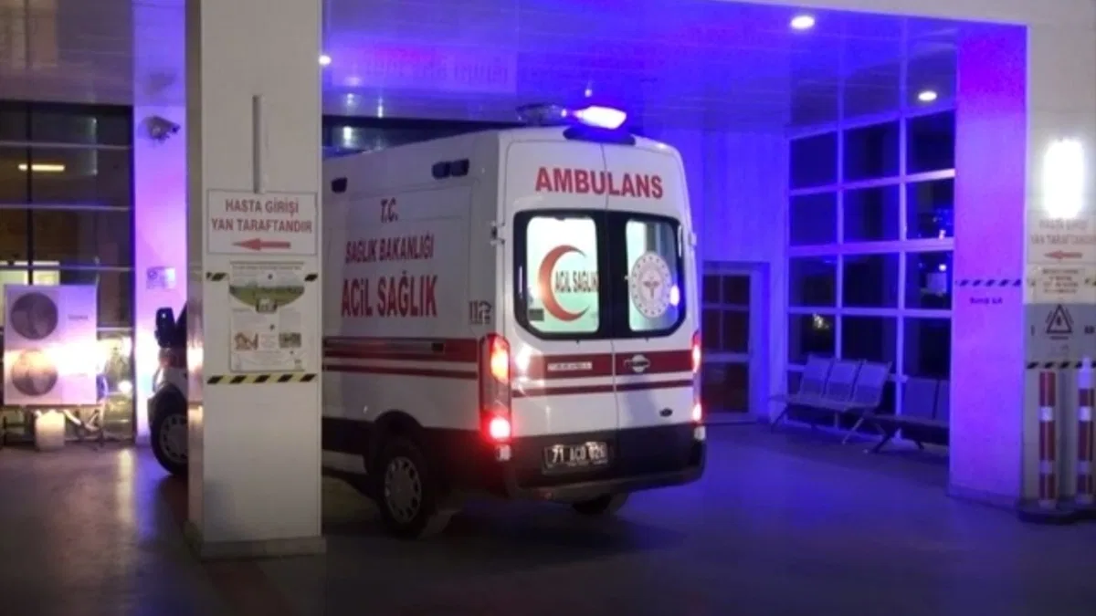Kırıkkale'de aynı aileden 14 kişi zehirlenme şüphesiyle hastaneye kaldırıldı