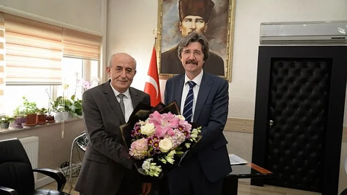 BUÜ Hastanesi'ne Sağlam başhekim