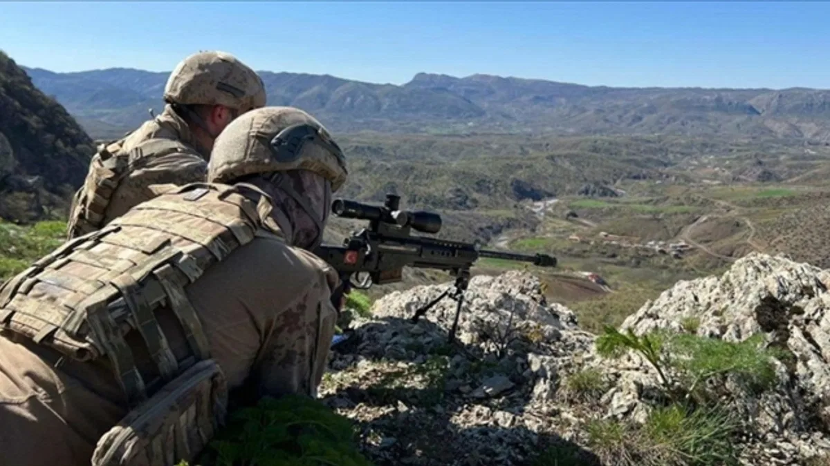 Pençe Kilit'le terör hedefleri imha ediliyor