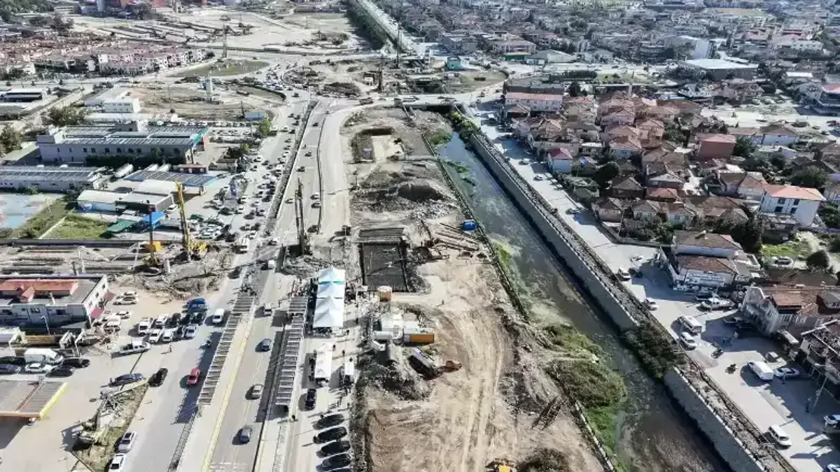 Sakarya'da Kuzey Köprüsü'nün temeli atıldı