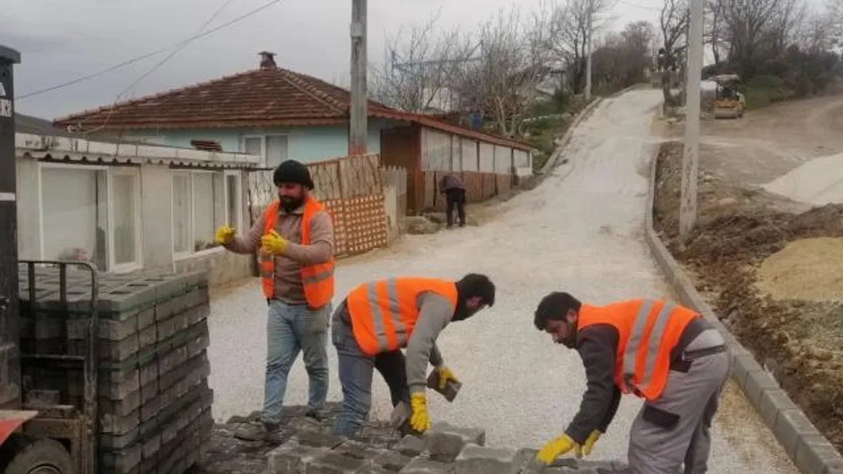 Kocaeli Karamürsel’e 35 bin metrekare parke yol