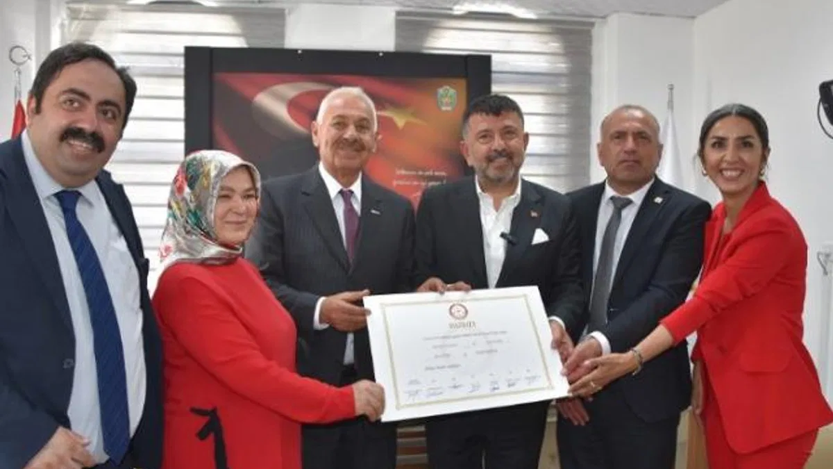 Malatya Doğanşehir'de devir teslim