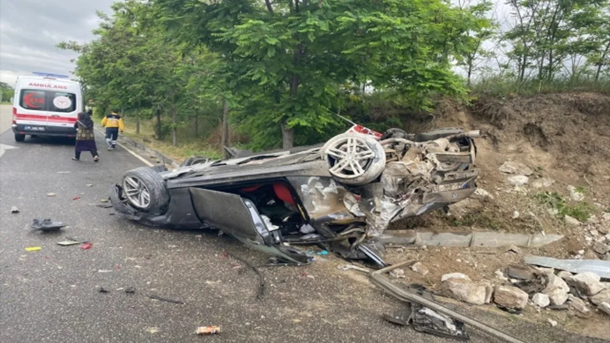 Çankırı'da sürücünün öldüğü kazada otomobilden 15 ruhsatsız tabanca çıktı