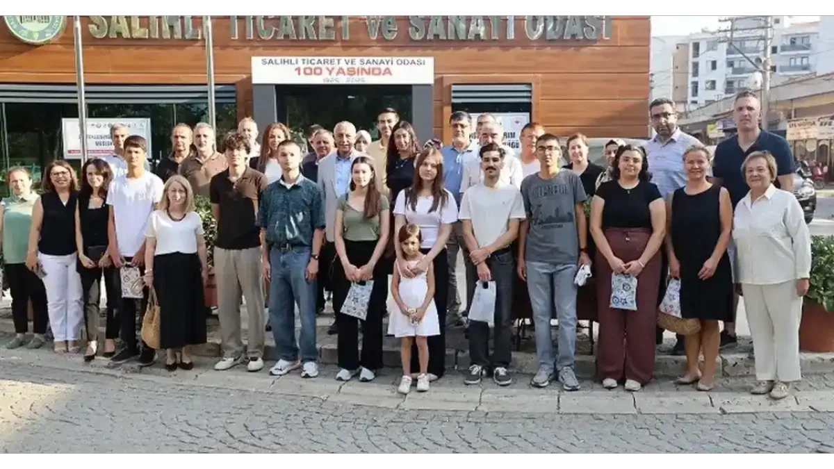 Salihli TSO, başarılı öğrencileri ödüllendirdi