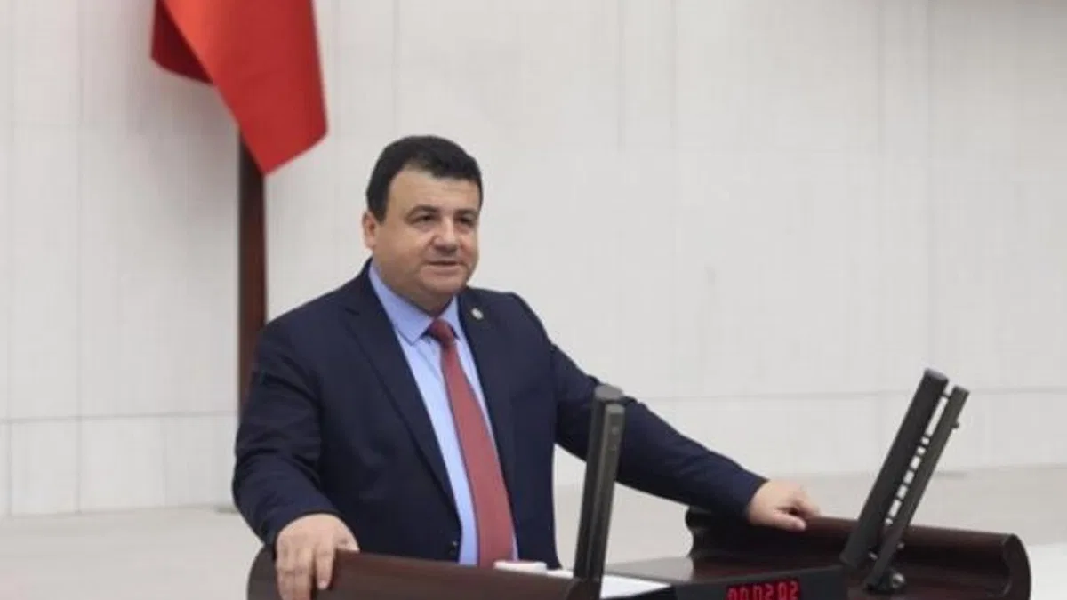 Hasan Öztürk Bursa çarşısındaki kira artışını Meclis’e Taşıdı