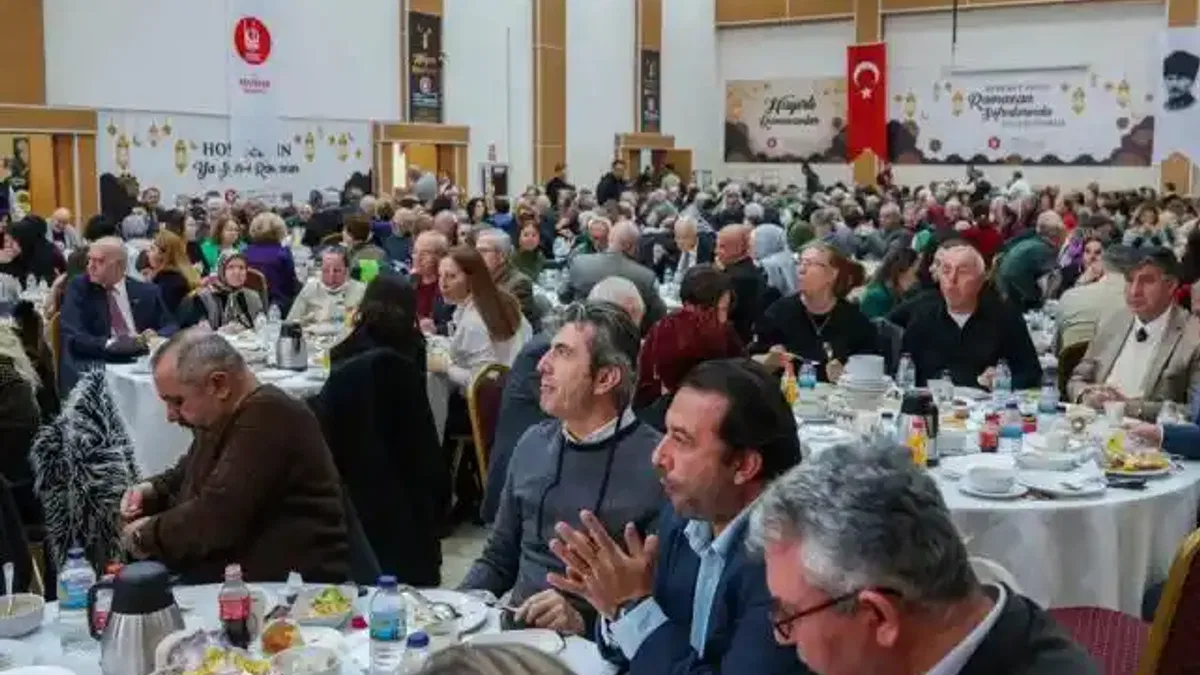 Ankara'da şehit aileleri ve gaziler onuruna iftar programı düzenlendi