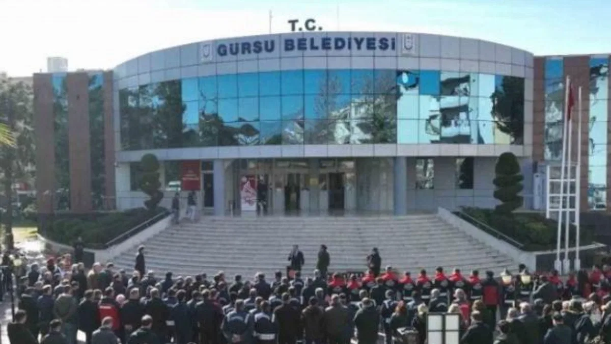 Bursa'da Gürsulular Belediye Başkanından memnun mu?