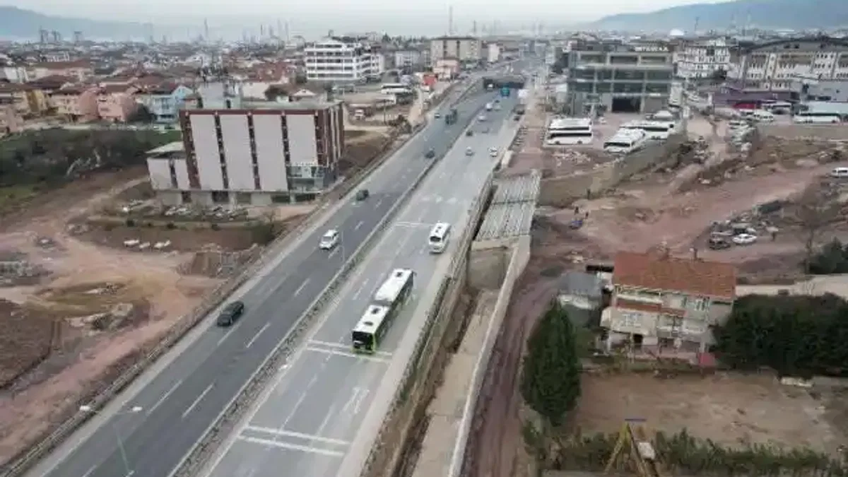 Kaşkaldere Kavşağı'nda ilave köprüye kiriş