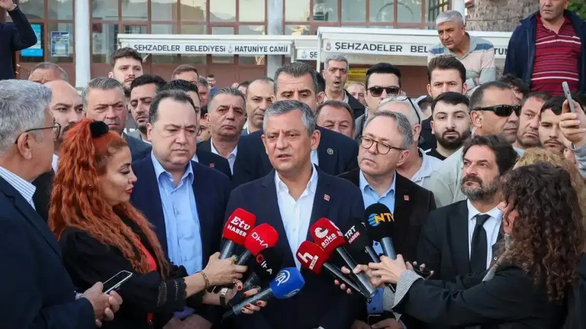 Özgür Özel’den 'erken seçim' ve 'kurultay' mesajı