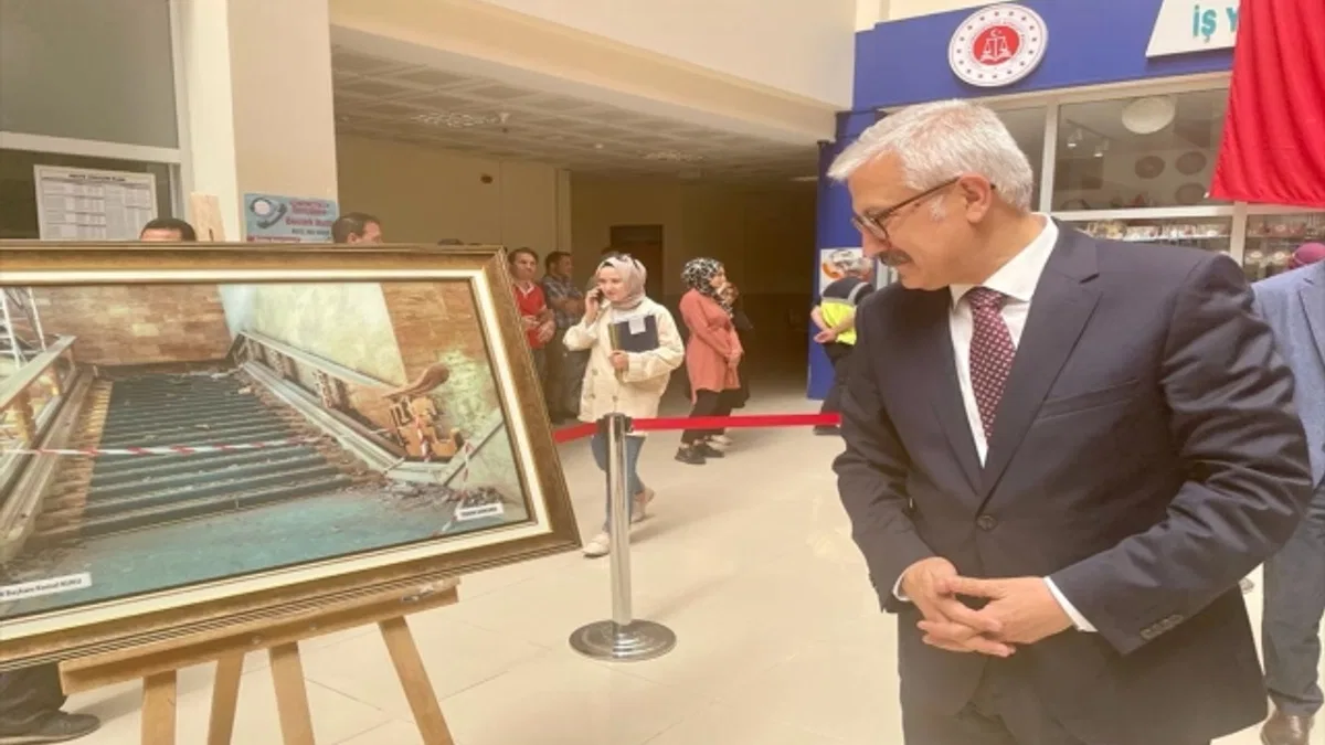 Konya Adliyesi'nde 15 Temmuz Demokrasi ve Milli Birlik Günü sergisi açıldı