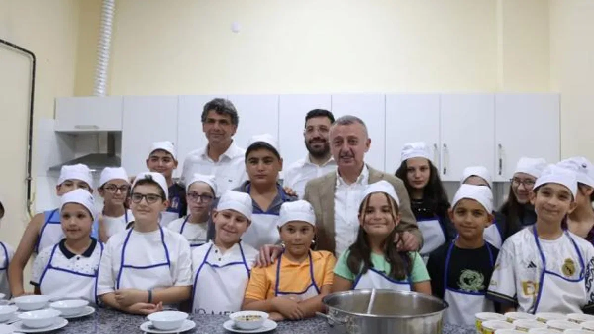 Başkan Büyükakın'dan KO-MEK Ev Becerileri Atölyesi’ne ziyaret