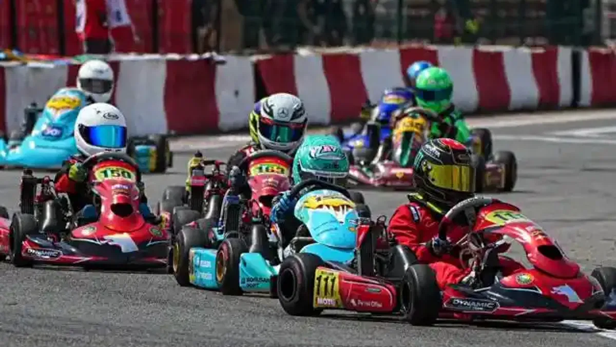Karting sezon açılışında büyük çekişme