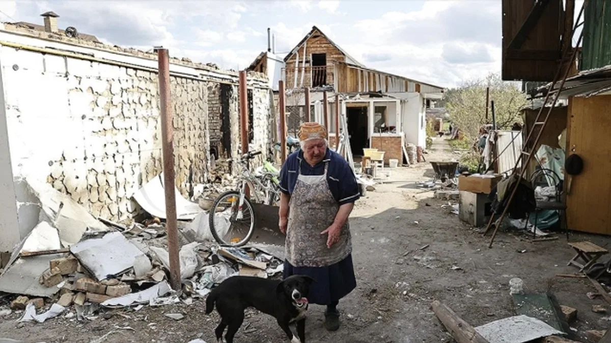Ukrayna’nın Moşçun köyü sakinleri Rusların yaptığı yıkımı dünyanın görmesini istiyor