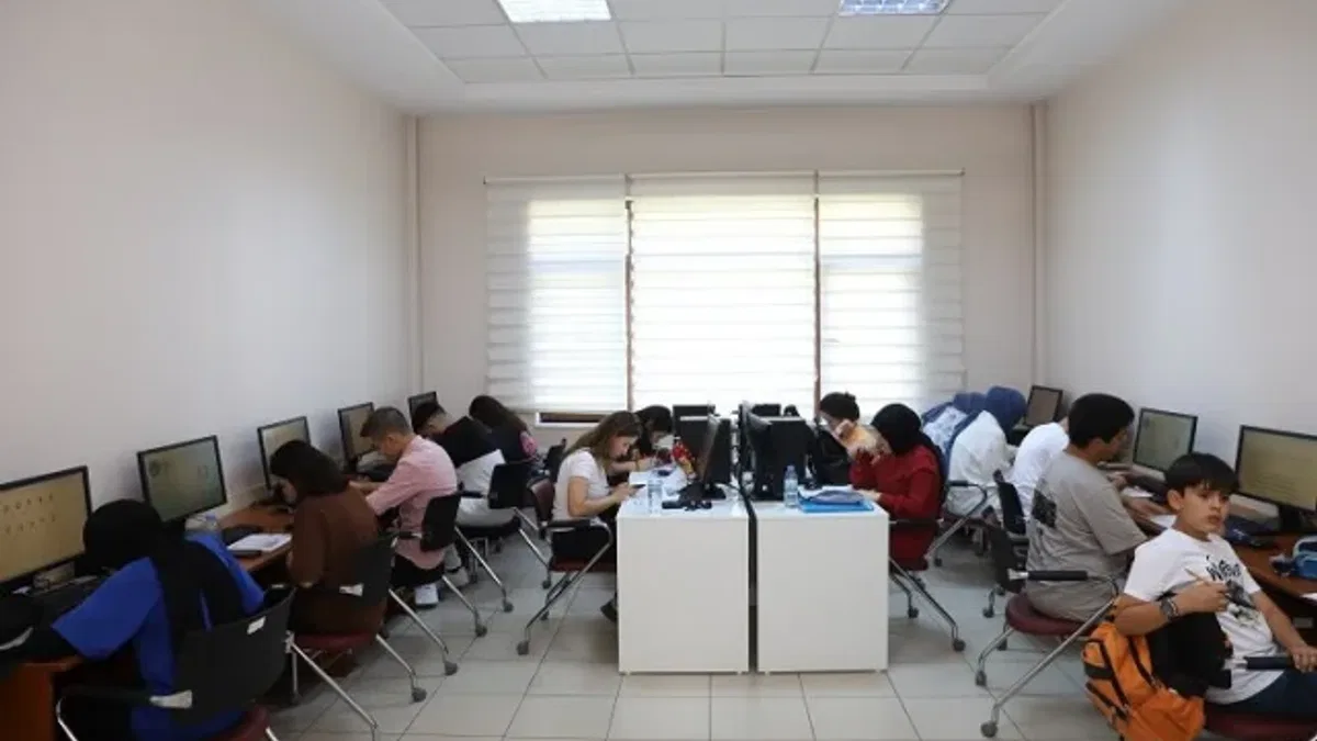 KAYMEK UZEM'den 28 bin öğrenciye eğitim