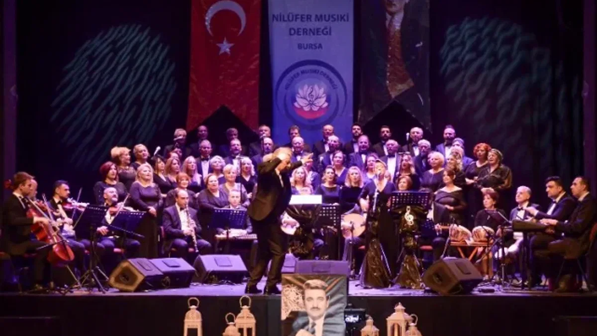 Bursa'da yeni yıla şarkılarla 'merhaba'