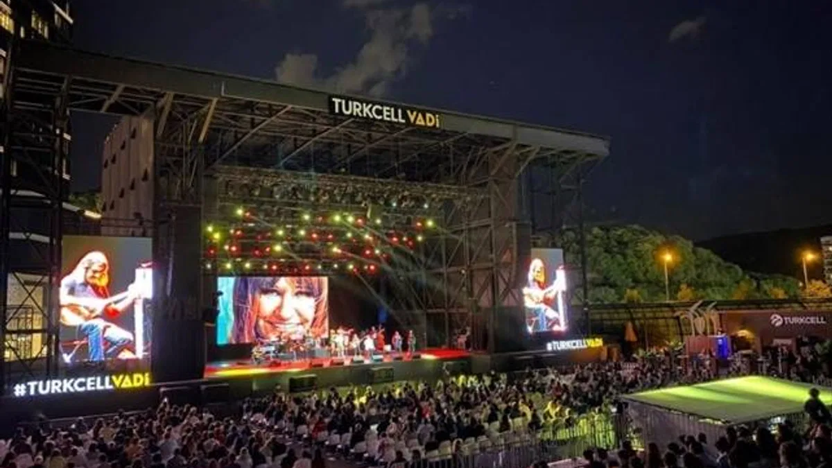 Turkcell, sanatla hayallere ortak oluyor