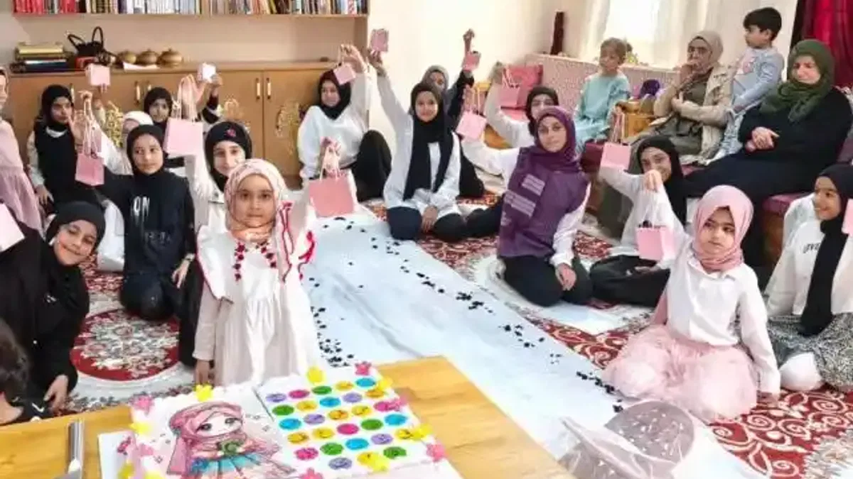 Mardin Yeşilli Gençlik Merkezi'nde Kur'an eğitimi sürüyor
