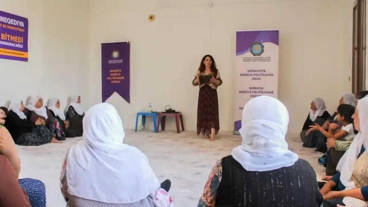 Kulp ve Hazro'da kadınlara dijital şiddetle mücadele eğitimi