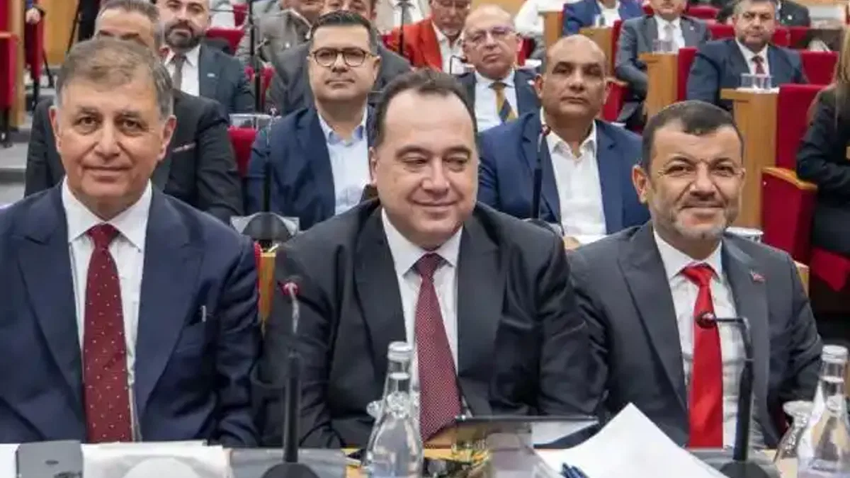 Ege Belediyeler Birliği Üyeleri İzmir’de Toplandı