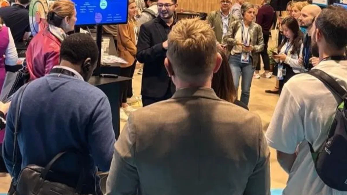 'Yapay Zeka Asistanı Selin' Paris’te Görücüye Çıktı