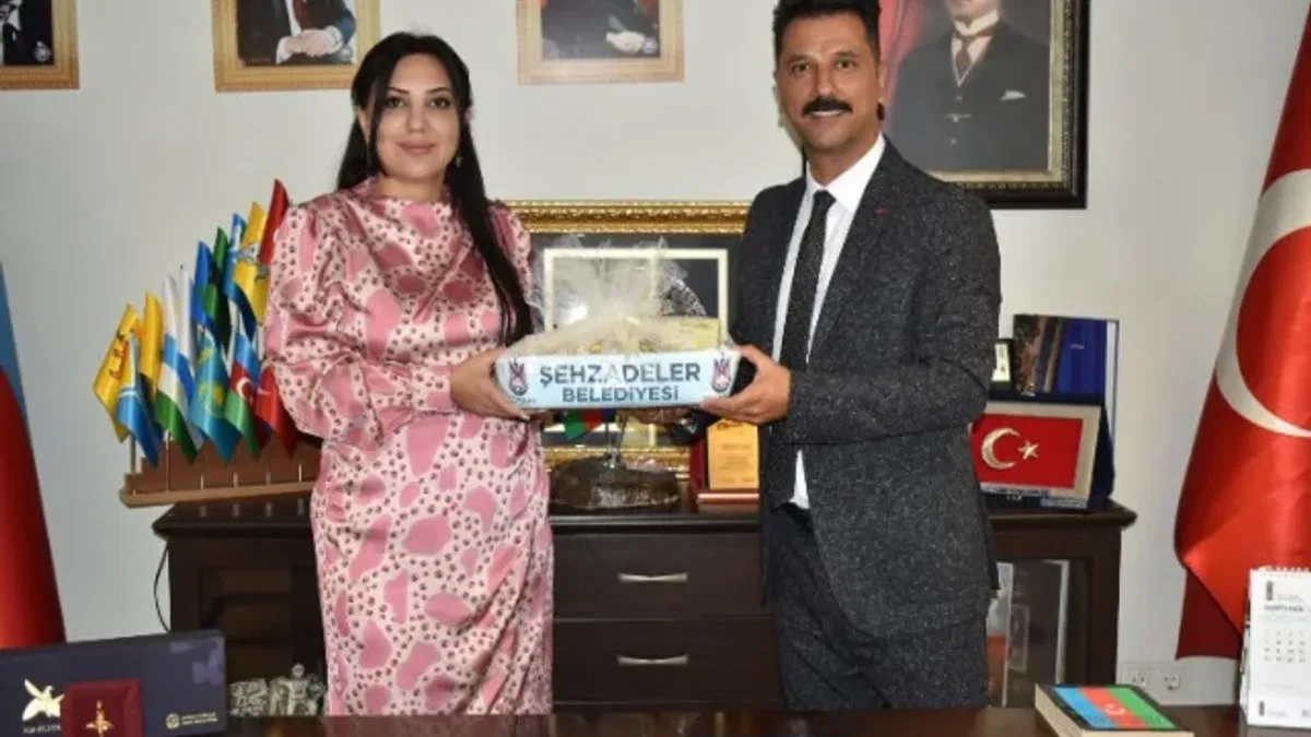 Siirtli başkandan Manisalı Azerilere ziyaret