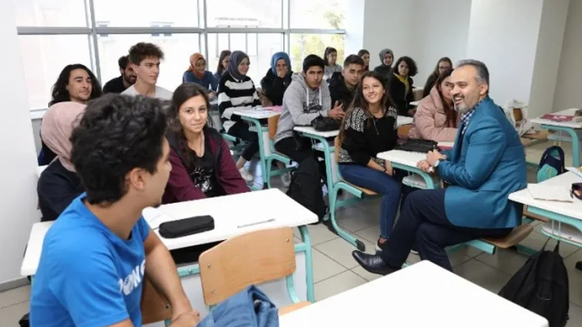 Bursa'da yeni dönem burs başvuruları başladı