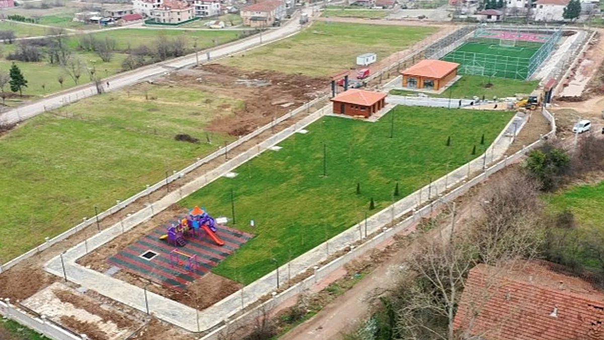 Kartepe Şevkatiye Parkı yapımı hızla sürüyor