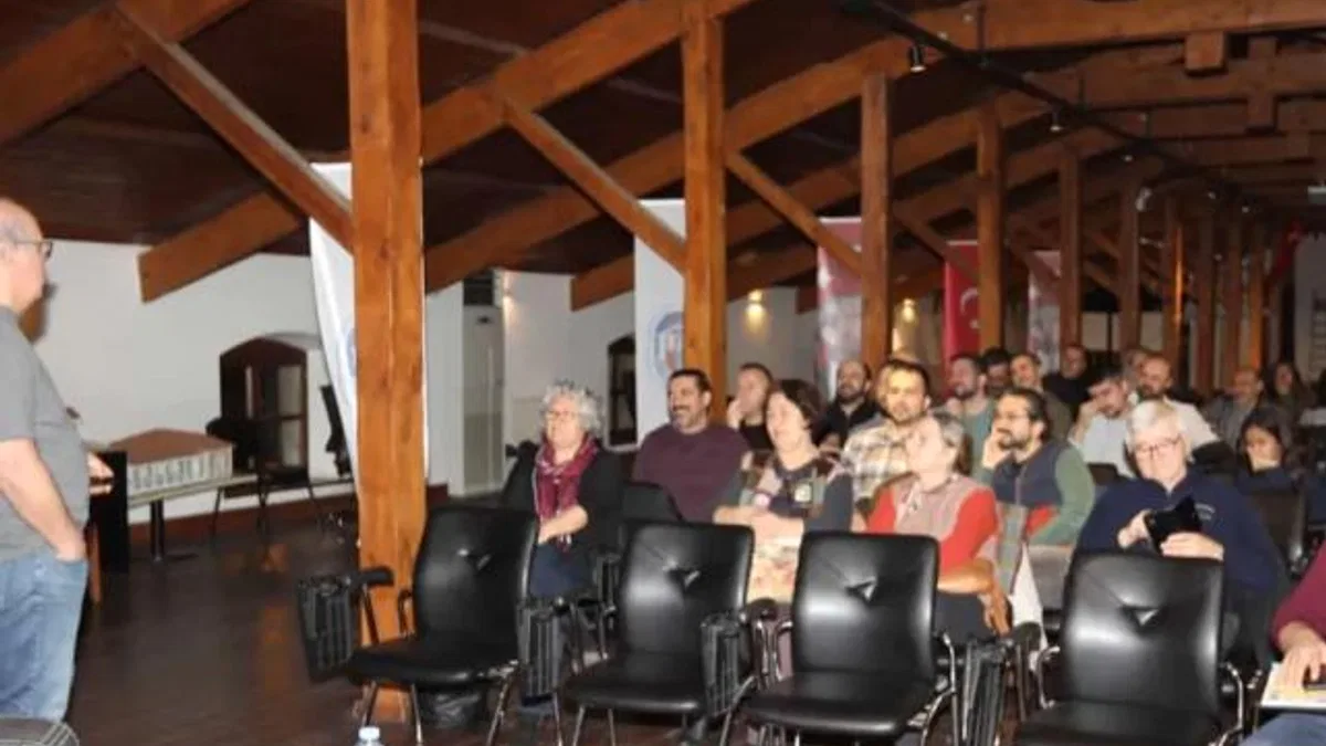 Selçuk Efes Kent Belleği’nde babalar için “başarı” söyleşisi