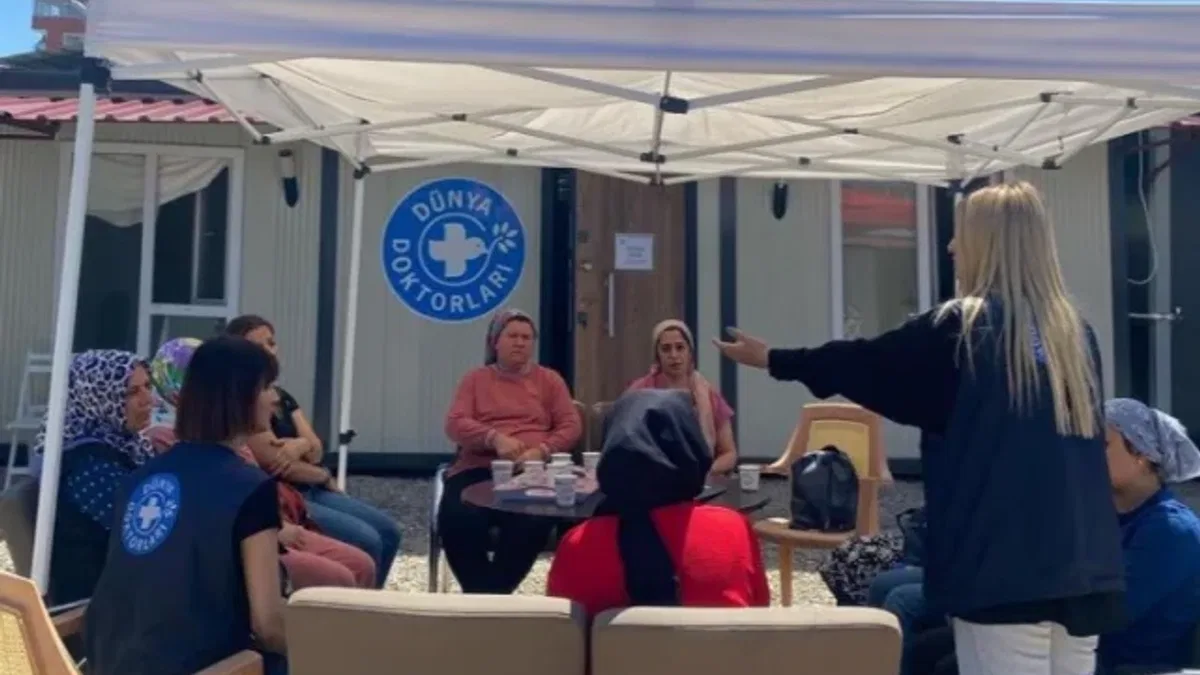 Dünya Doktorları: Salgın riski halen devam ediyor