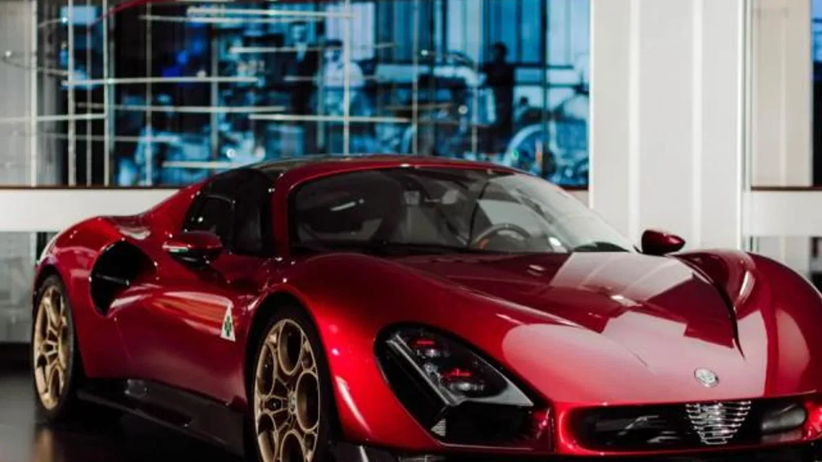 Efsanevi 33 Stradale, Arese'deki Alfa Romeo Müzesine Geri Dönüyor!
