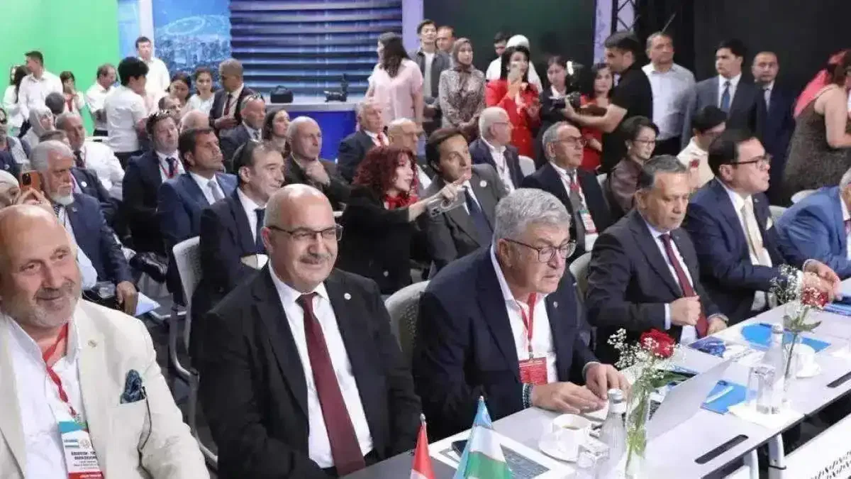 Özbekistan’da KGK Paneli’nde medyanın geleceği tartışıldı