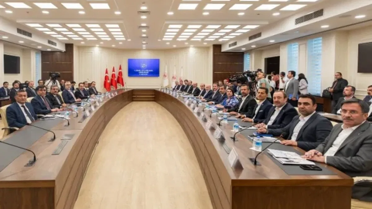 İkinci toplantı 14 Ağustos'ta