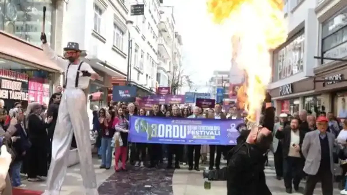 Ordu’da Tiyatro Festivali başladı