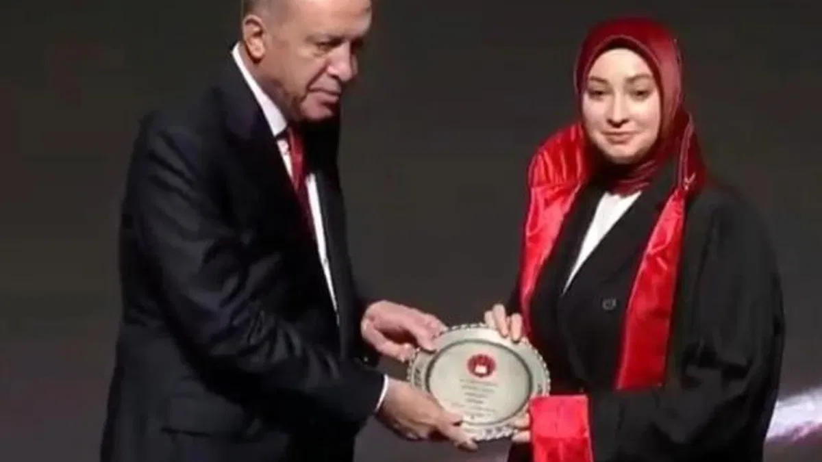 Bilecik Pazaryeri’nden iki genç hukukçu tarihe geçti