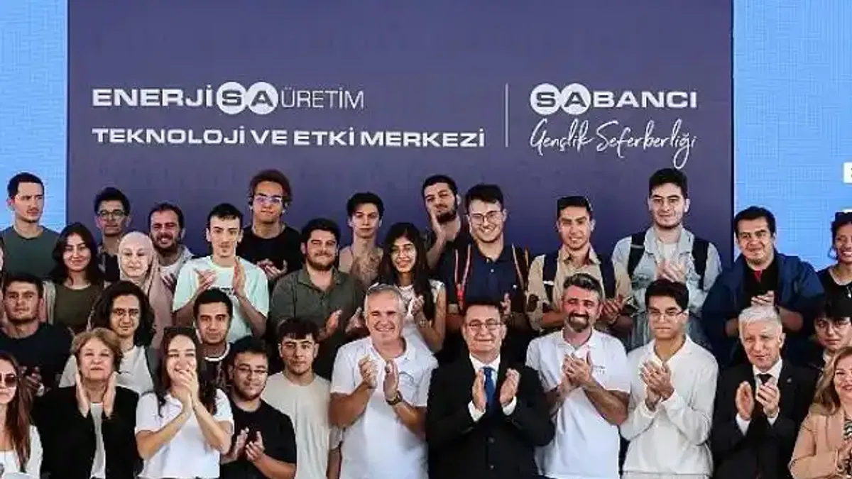 Beyin göçünü beyin gücüne dönüştüren Sabancı, seferberlik ateşini İzmir'de yaktı
